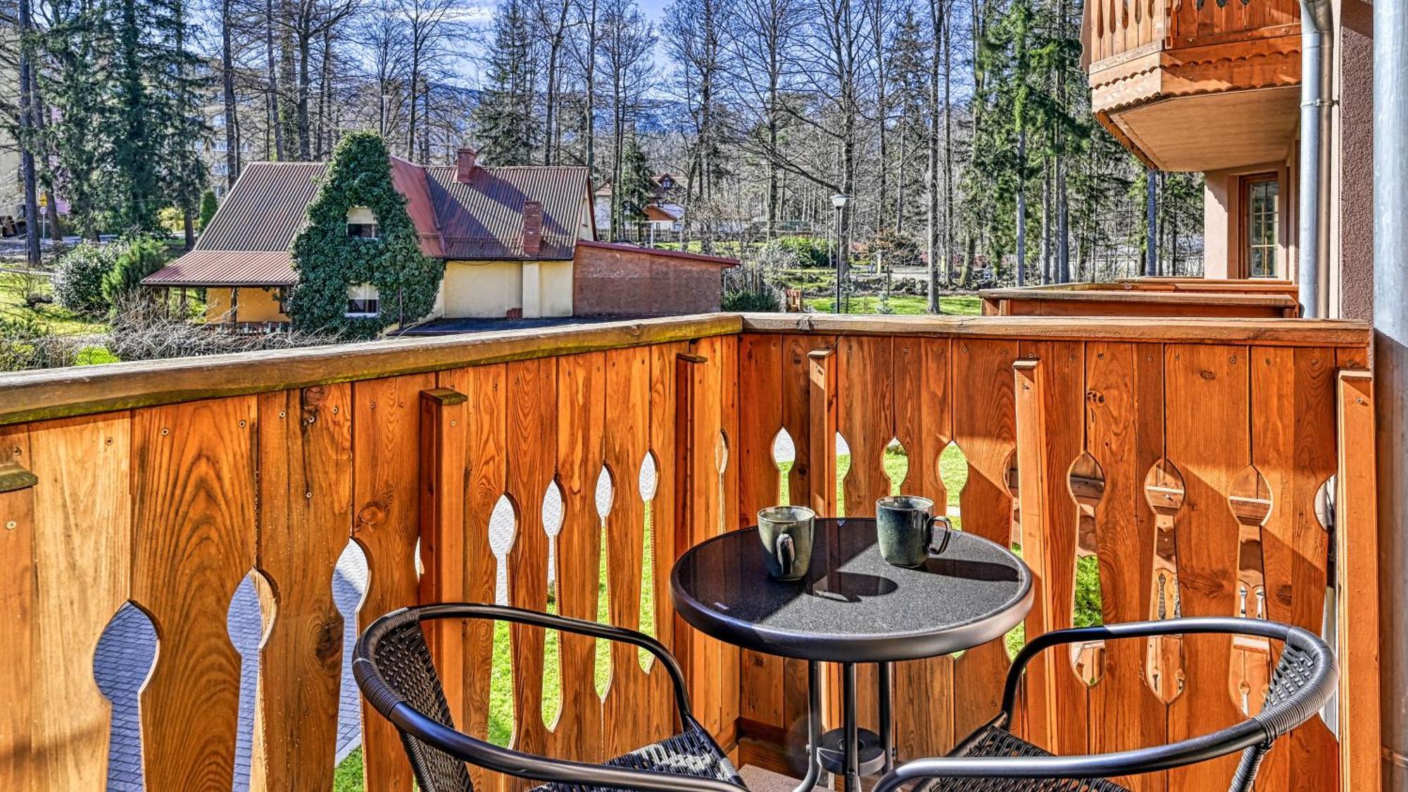 Apartamenty Sun & Snow Karpacz Nadrzeczna Exteriör bild