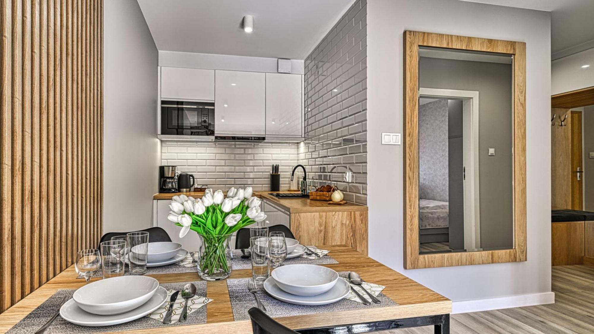 Apartamenty Sun & Snow Karpacz Nadrzeczna Exteriör bild